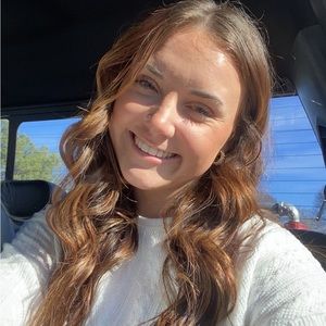 Meet your Posher, Kinley